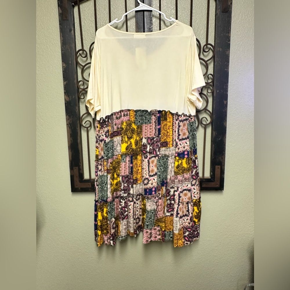 Southern Stitch short sleeve multi color print boho midi dress - Picture 2 of 7